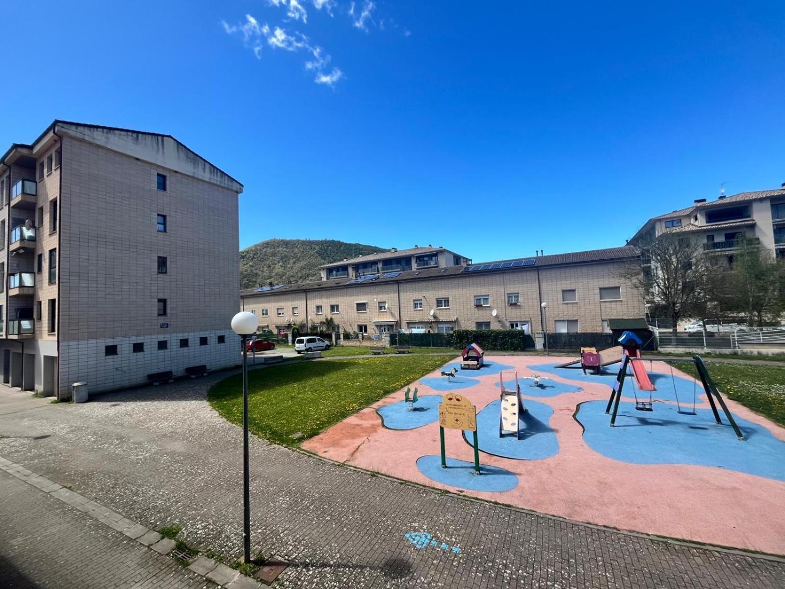 Villa Pirineo Aragones. Casa La Paz Sabiñánigo Exterior foto
